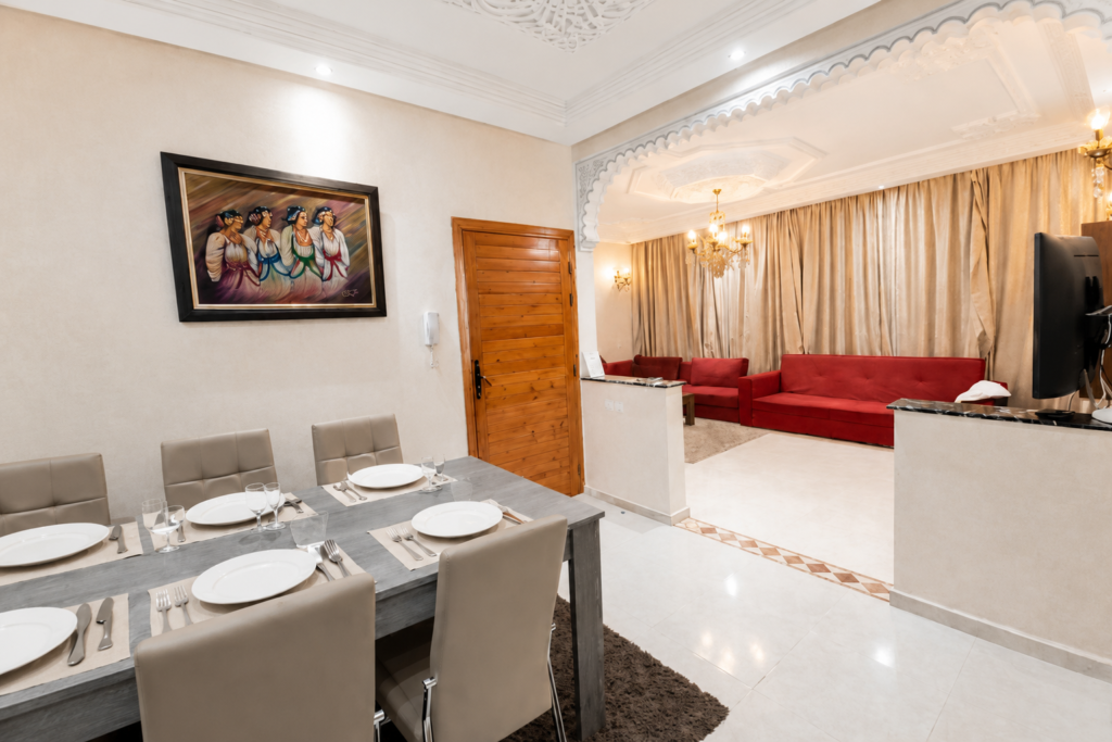 Appartement 2 Chambres de Luxe avec Vue sur le Jardin