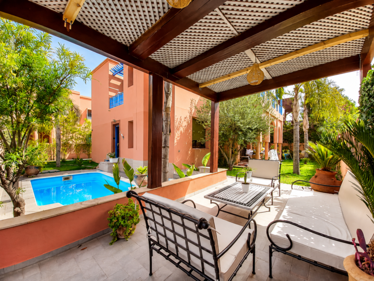 CYCAS VILLA TARGA GARDEN -Only Family